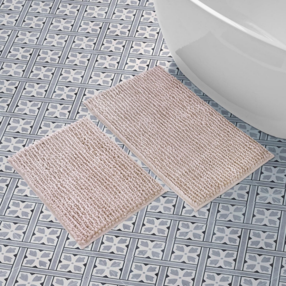 Laura Ashley NWT Luxury Chenille Bath Rug Set